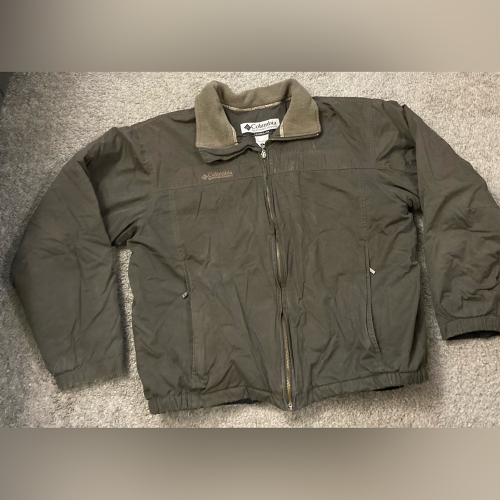 Columbia Men's Olive Green Quilted Shirt Jacket